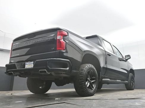 Used 2020 Chevrolet Silverado 1500 LT Trail Boss AWD/4WD image 45