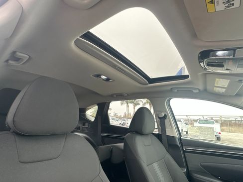 Used 2022 Hyundai Tucson SEL w/ Convenience Package image 17