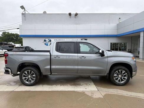 New 2026 Chevrolet Silverado 1500 LT AWD/4WD image 10