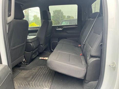 Used 2024 Chevrolet Silverado 2500 LT image 23