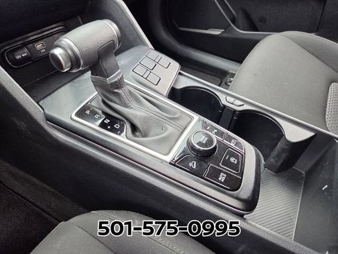 Used 2025 Kia Sportage LX FWD image 27