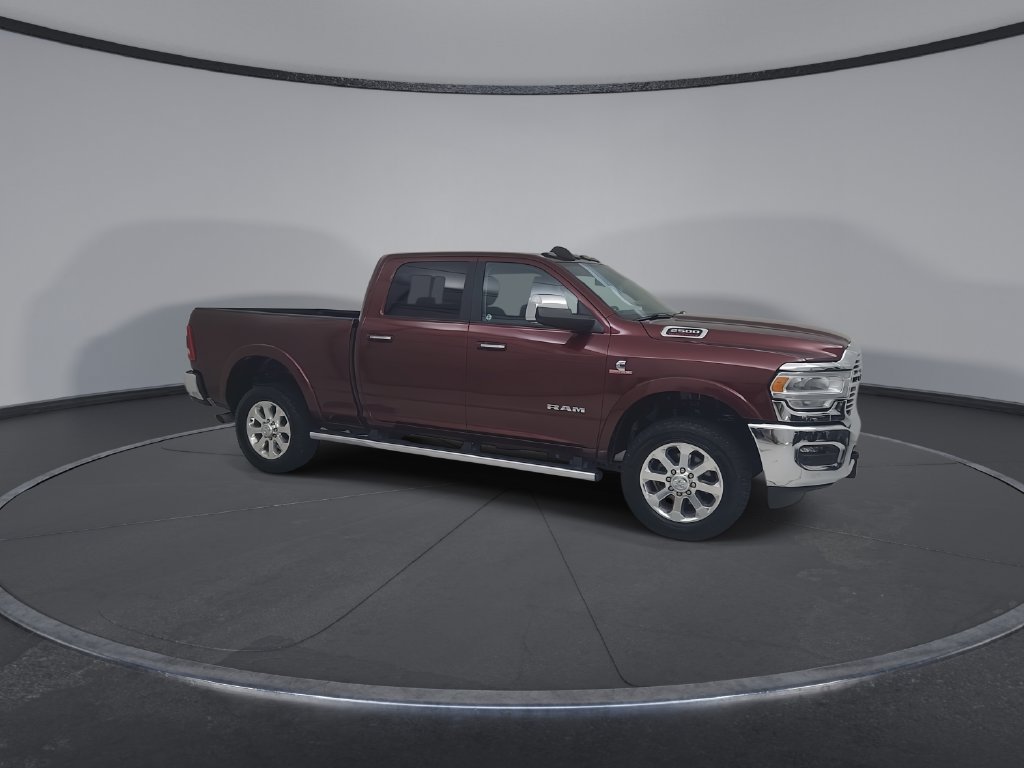 Used 2022 RAM 2500 Laramie AWD/4WD image 2