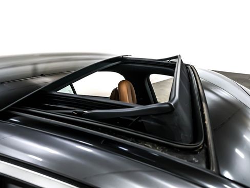 Used 2025 Mercedes-Benz E 350 Sedan image 22