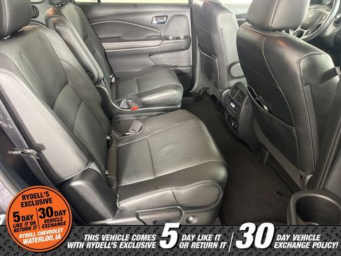 Used 2021 Honda Pilot Elite image 18