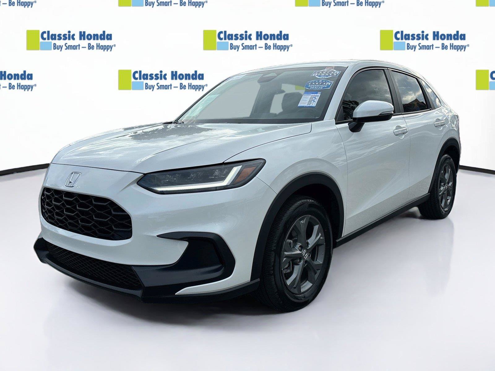 Used 2027 Honda HR-V LX image 3