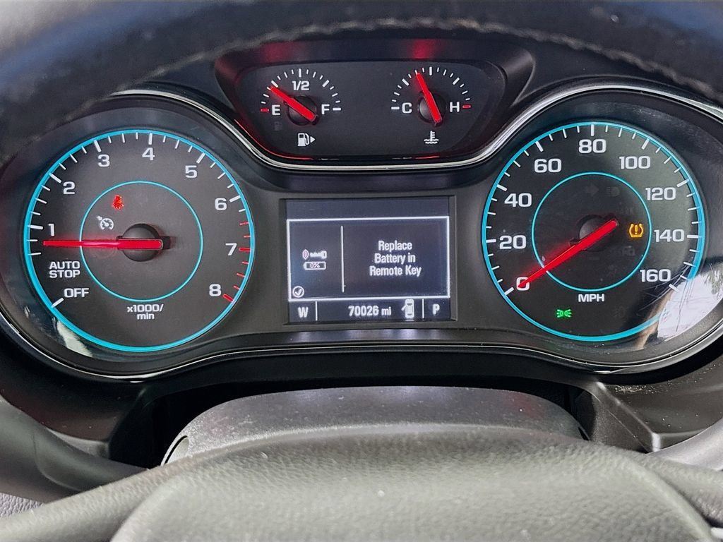 Used 2017 Chevrolet Cruze Premier FWD image 13