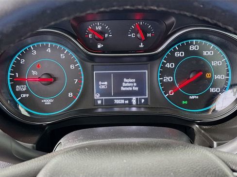 Used 2017 Chevrolet Cruze Premier FWD image 13