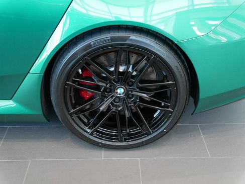 New 2026 BMW M5 w/ Carbon Package image 4