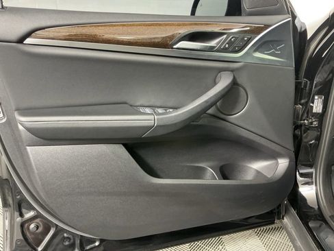 Certified 2023 BMW X4 xDrive30i w/ Convenience Package image 22