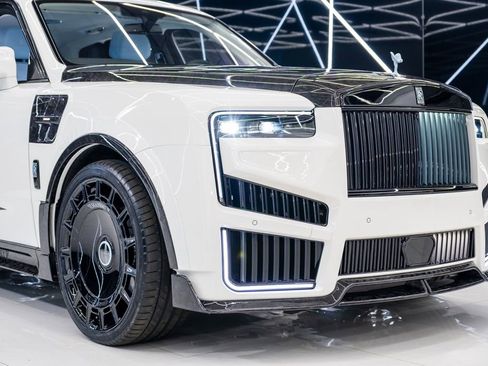 Used 2026 Rolls-Royce Cullinan image 5