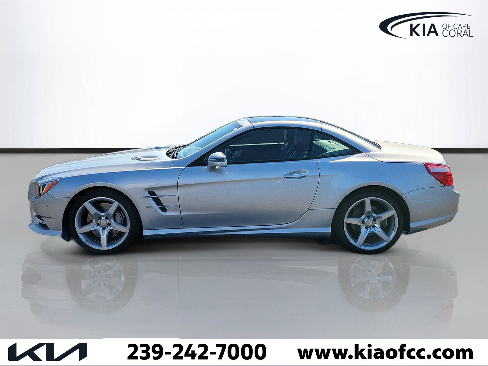 Used 2015 Mercedes-Benz SL 400 image 4