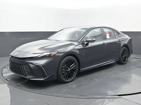 New 2026 Toyota Camry SE FWD image 22