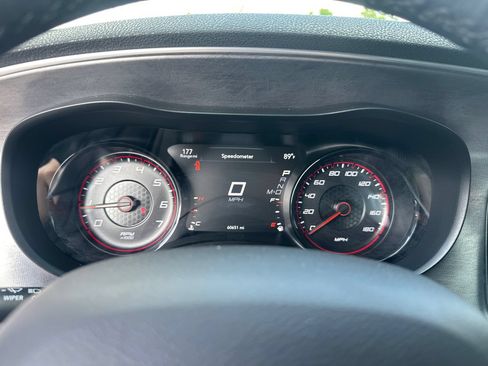 Used 2018 Dodge Charger R/T RWD image 28