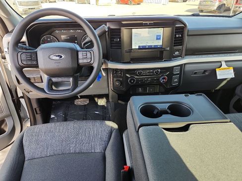 New 2026 Ford F250 XLT image 10