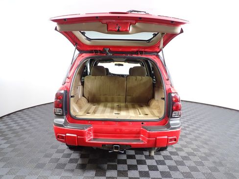 Used 2002 Chevrolet TrailBlazer LS w/ Preferred Equipment Group image 12
