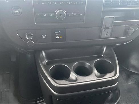 Used 2024 GMC Savana 2500 w/ Driver Convenience Package RWD image 22