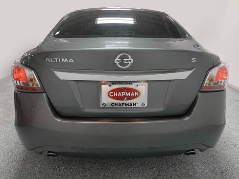 Used 2015 Nissan Altima 2.5 S w/ Power Driver Seat Package FWD image 5