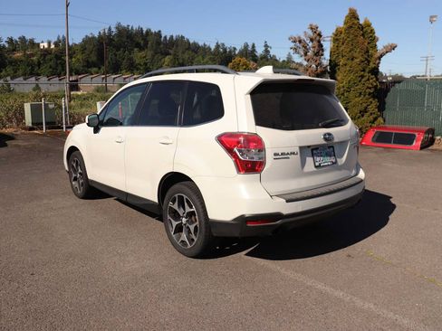Used 2016 Subaru Forester 2.0XT Premium AWD/4WD image 7