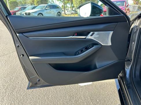 New 2026 MAZDA MAZDA3 Hatchback w/ Appearance Package image 7