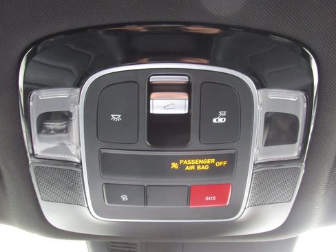 Used 2023 Hyundai Santa Cruz Limited w/ Cargo Package AWD/4WD image 27