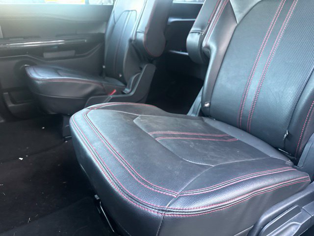 Used 2023 Ford Expedition Limited AWD/4WD image 12