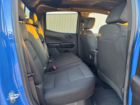 Used 2025 Chevrolet Colorado Trail Boss AWD/4WD image 14