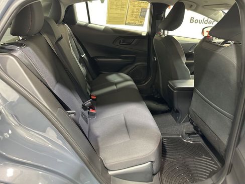 Used 2025 Toyota Prius Plug-In Hybrid image 15