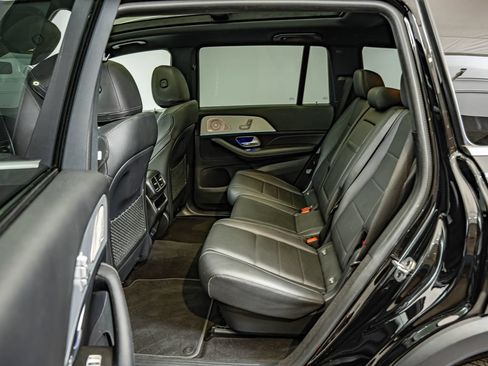 Certified 2024 Mercedes-Benz GLS 450 4MATIC image 35