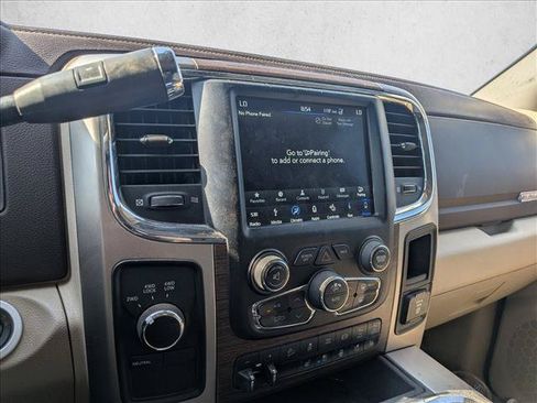 Used 2018 RAM 2500 Laramie AWD/4WD image 13