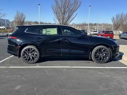 New 2025 Toyota Crown Signia image 10