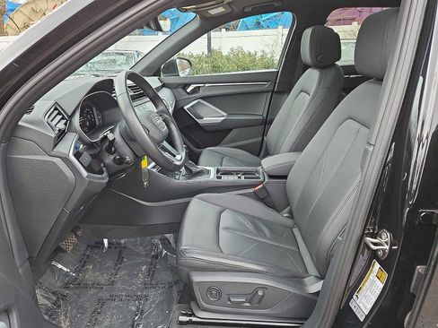 Certified 2022 Audi Q3 2.0T Premium Plus image 11