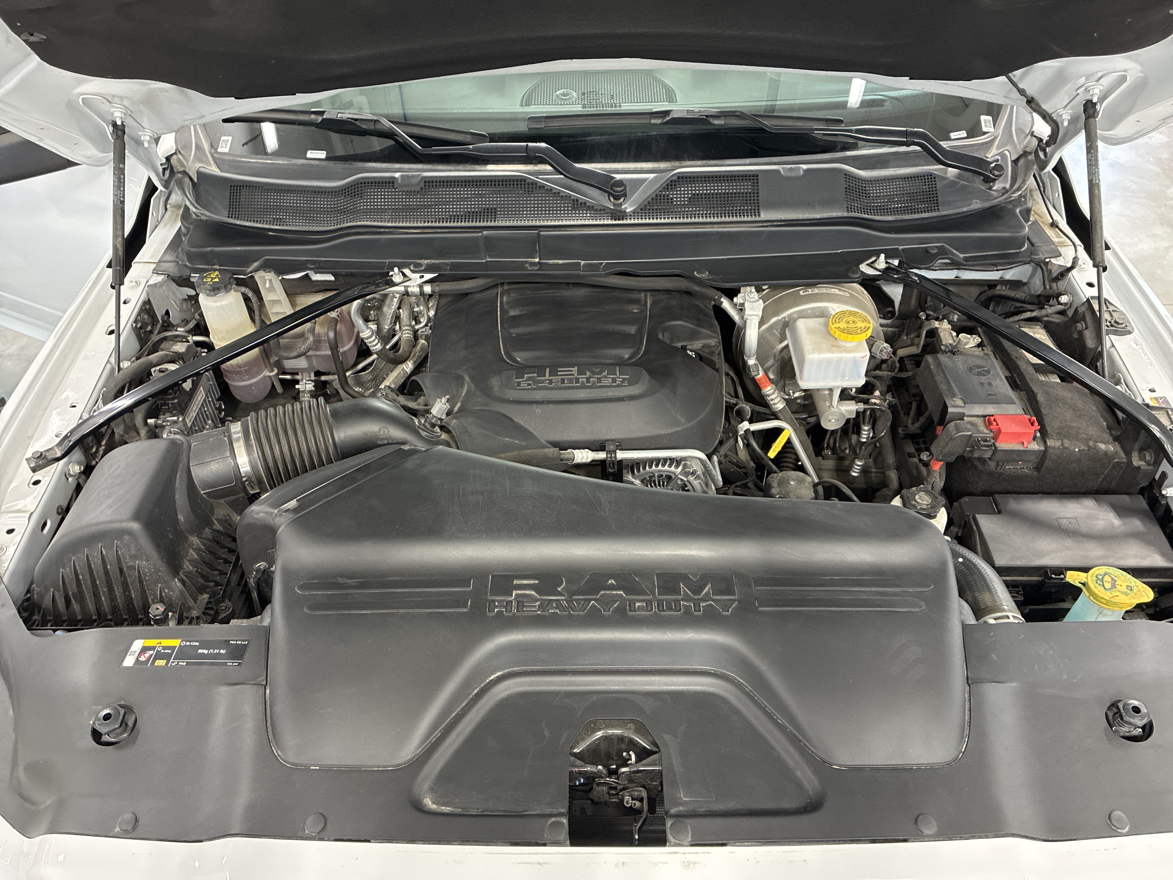 Certified 2025 RAM 2500 Big Horn AWD/4WD image 8