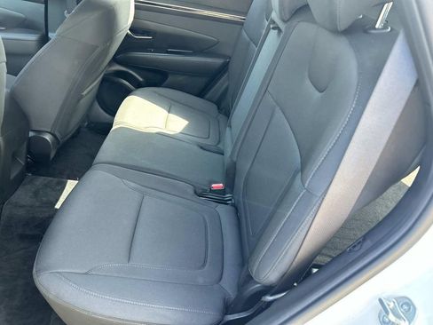 Certified 2023 Hyundai Tucson SE FWD image 19