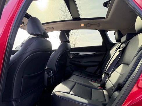 Used 2022 INFINITI QX50 Sensory image 11