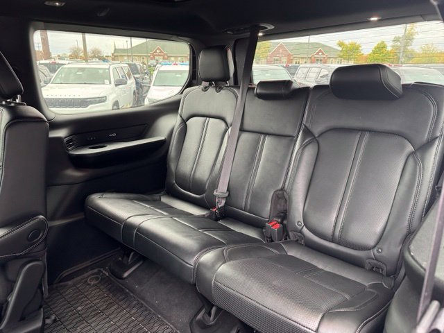Used 2022 Jeep Wagoneer Series III AWD/4WD image 15