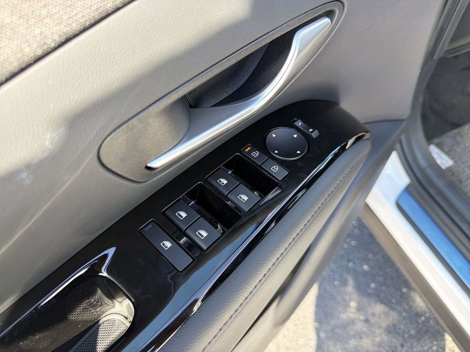 New 2026 Hyundai Tucson Limited AWD/4WD image 15