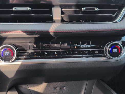 New 2026 Chevrolet Equinox RS image 28