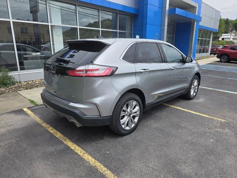 Used 2024 Ford Edge Titanium AWD/4WD image 8