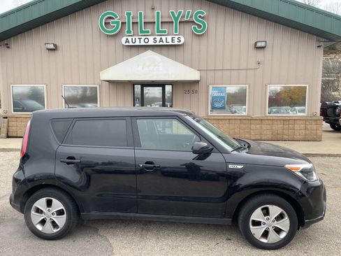 Used 2016 Kia Soul Base 4dr Crossover 6M image 1