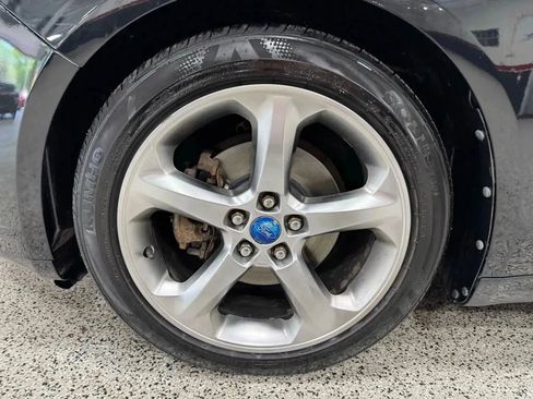 Used 2013 Ford Fusion SE image 17