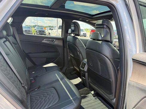 Used 2026 Kia Sportage X-Line w/ X-Line Premium Package AWD/4WD image 10