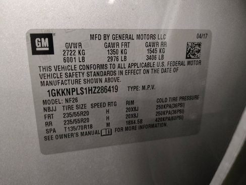 Used 2017 GMC Acadia Denali w/ Technology Package FWD image 33