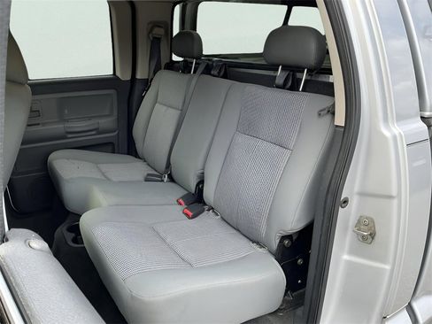 Used 2011 Dodge Dakota Big Horn image 40