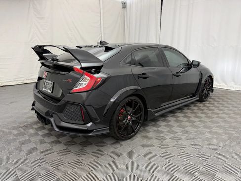 Used 2018 Honda Civic Type R image 5