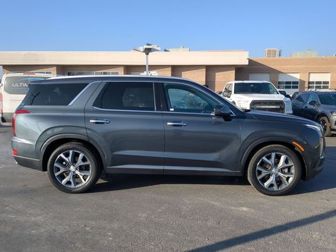 Used 2020 Hyundai Palisade SEL w/ Convenience Package image 6