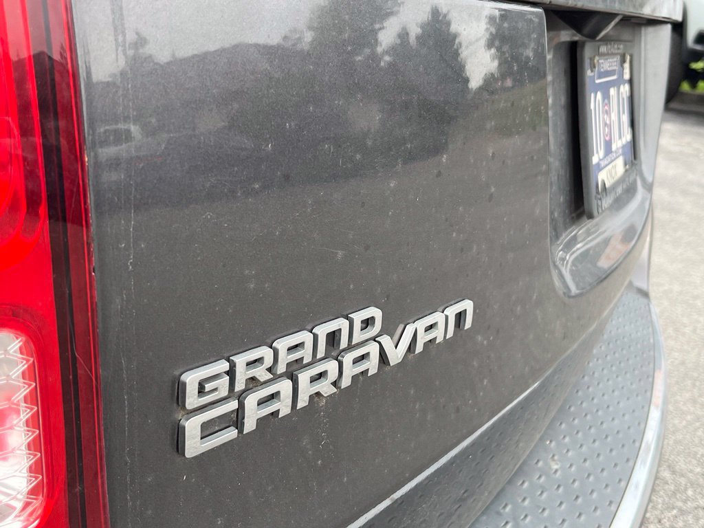 Used 2017 Dodge Grand Caravan SXT FWD image 8
