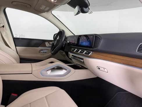 Used 2024 Mercedes-Benz GLE 350 4MATIC image 32