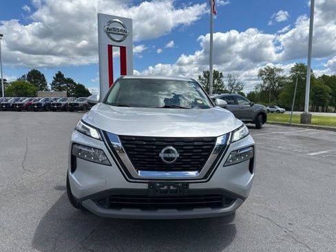 Used 2022 Nissan Rogue SV AWD/4WD image 9