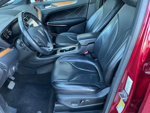 Used 2019 Lincoln MKC Reserve w/ MKC Climate Package image 11