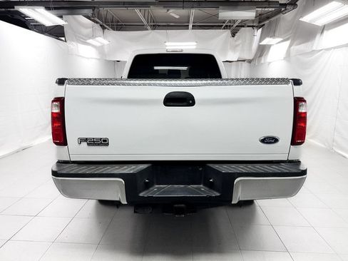 Used 2014 Ford F250 XLT AWD/4WD image 4